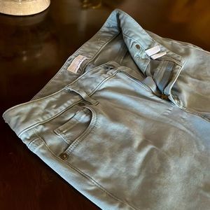 LOFT, Size 26/2, Seafoam Green